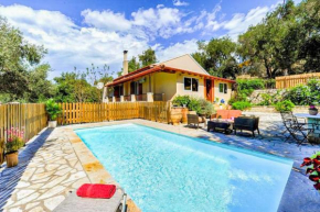 Dimitris Cottage